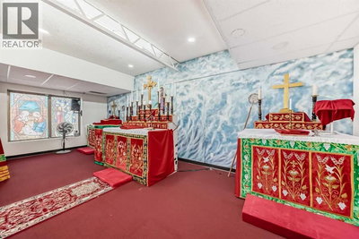 Image #1 of Commercial for Sale at 54, Calgary, Alberta