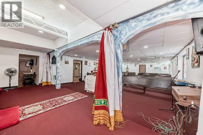 Image #1 of Commercial for Sale at 54, Calgary, Alberta