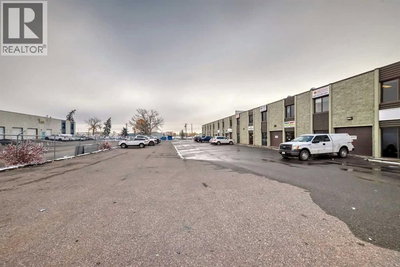 Image #1 of Commercial for Sale at 54, Calgary, Alberta