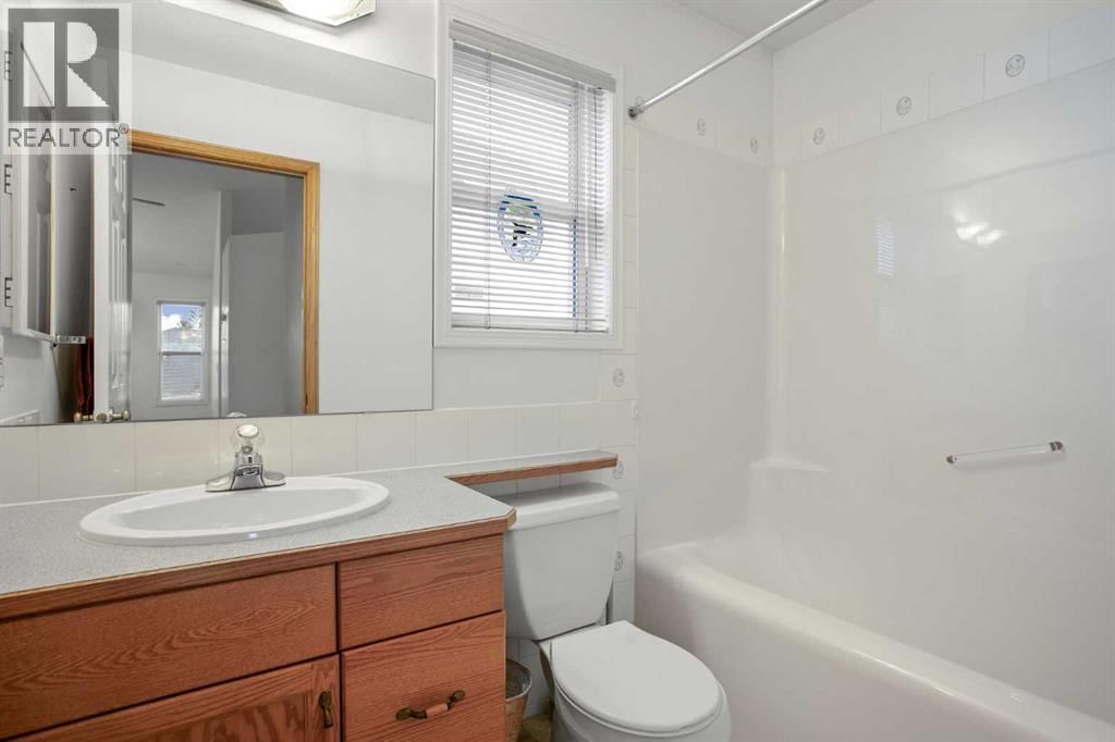 70 ANAHEIM GREEN NORTHEAST Image 21