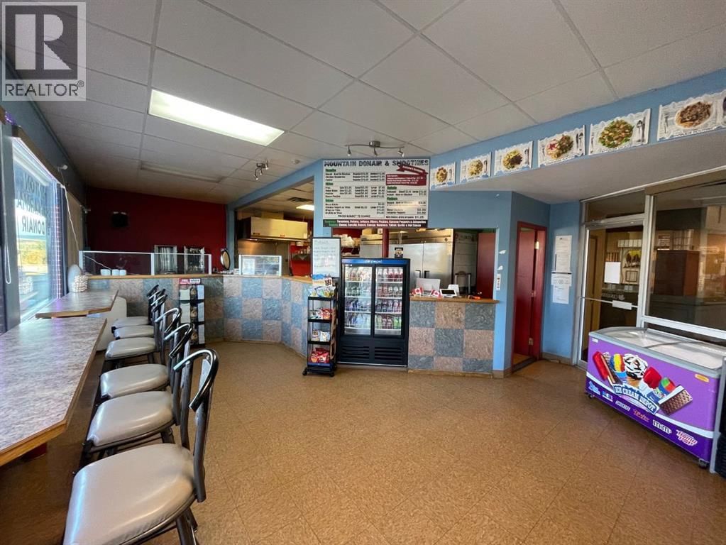 114 PARK STREET Image 2