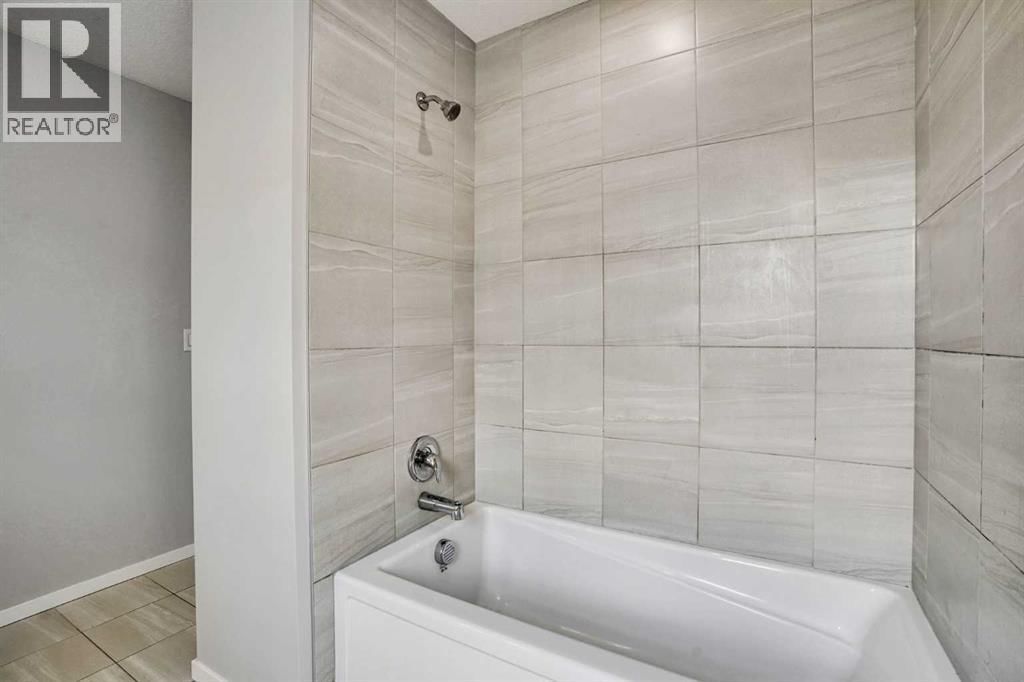 158 CITYSIDE GROVE NORTHEAST Image 32