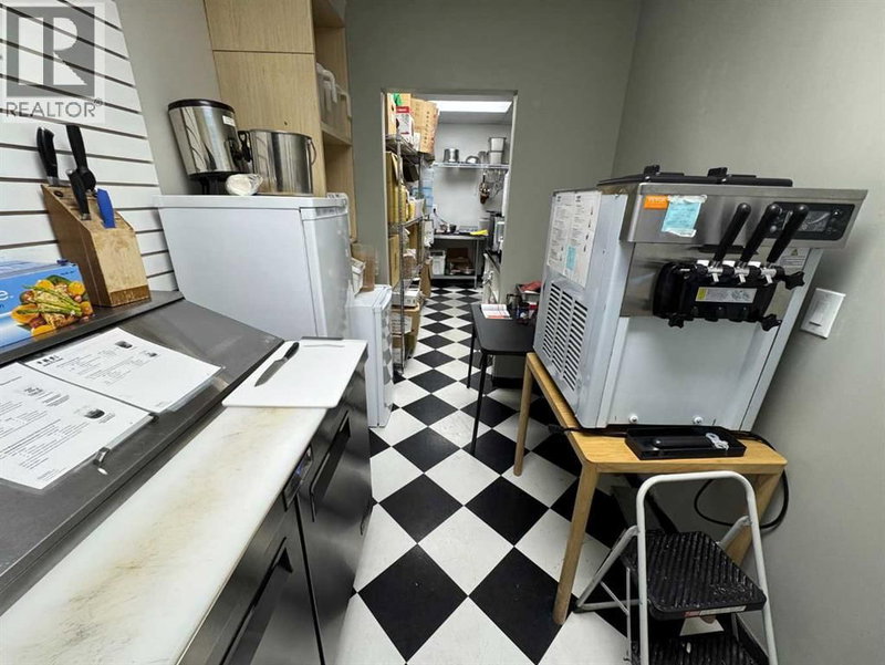 Image #1 of Restaurant for Sale at Any, Calgary, Alberta