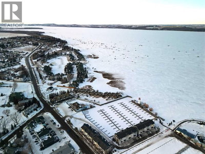 Image #1 of Commercial for Sale at Lakeshore, Sylvan Lake, Alberta