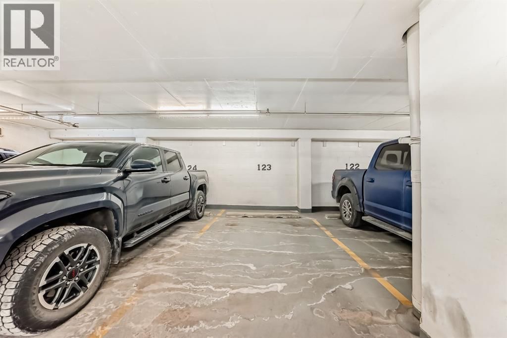 910 5 AVENUE SOUTHWEST Image 39