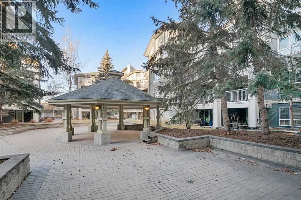 35 RICHARD COURT SOUTHWEST Image 37