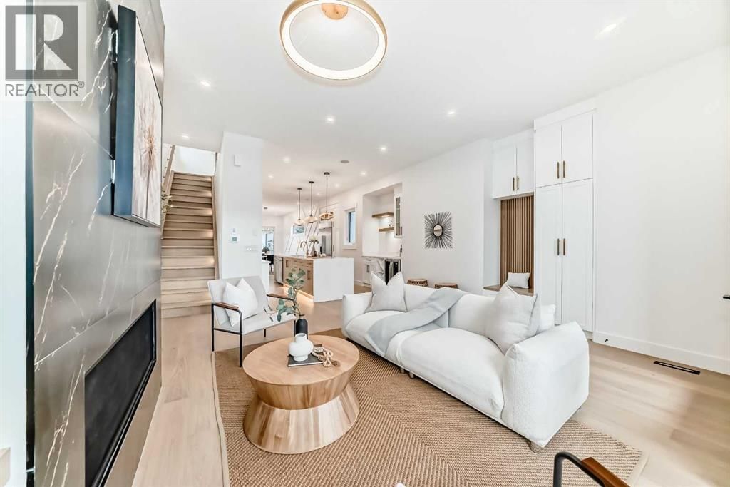 214 27 AVENUE NORTHWEST Image 13