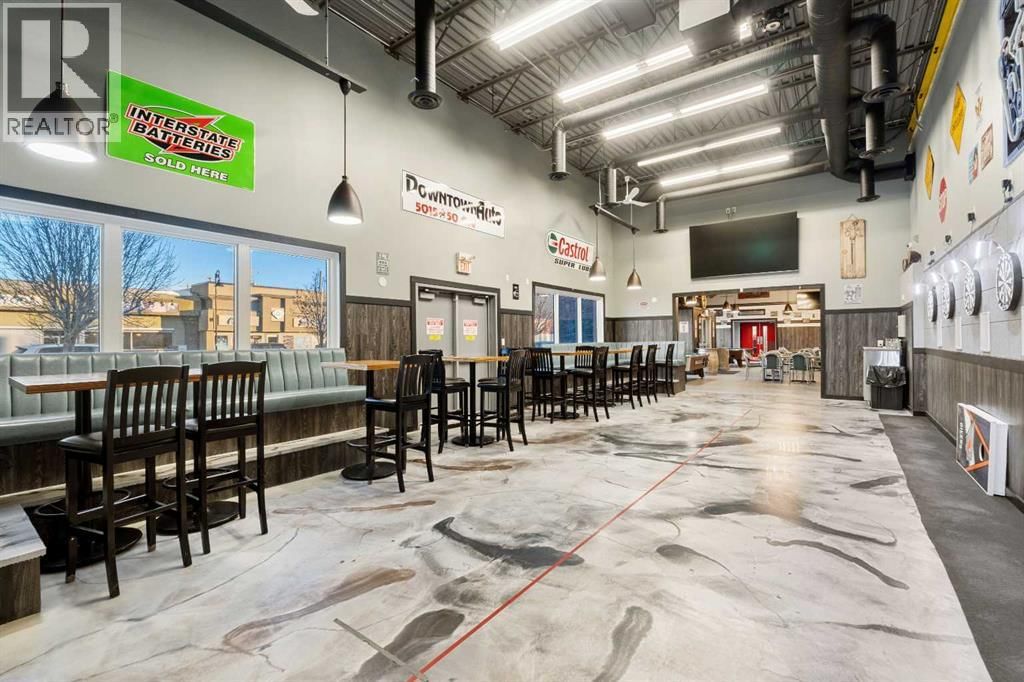 5015 50 AVENUE Image 9