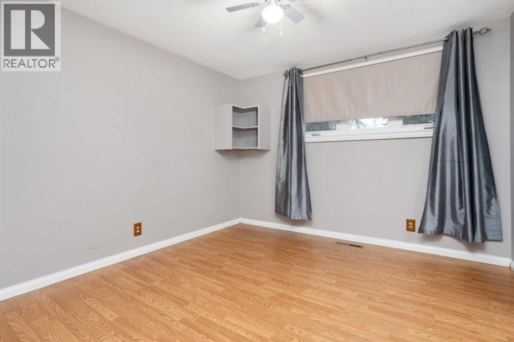 521853 AVENUE Image 9