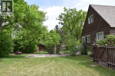 Image #1 of Commercial for Sale at 34, Calgary, Alberta