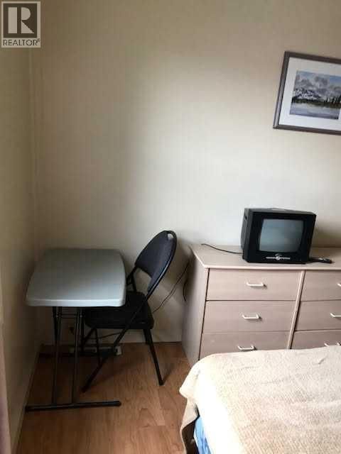 5013 50 AVENUE Image 12