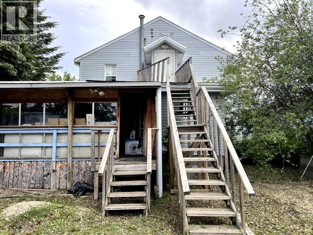 5013 50 AVENUE Image 20