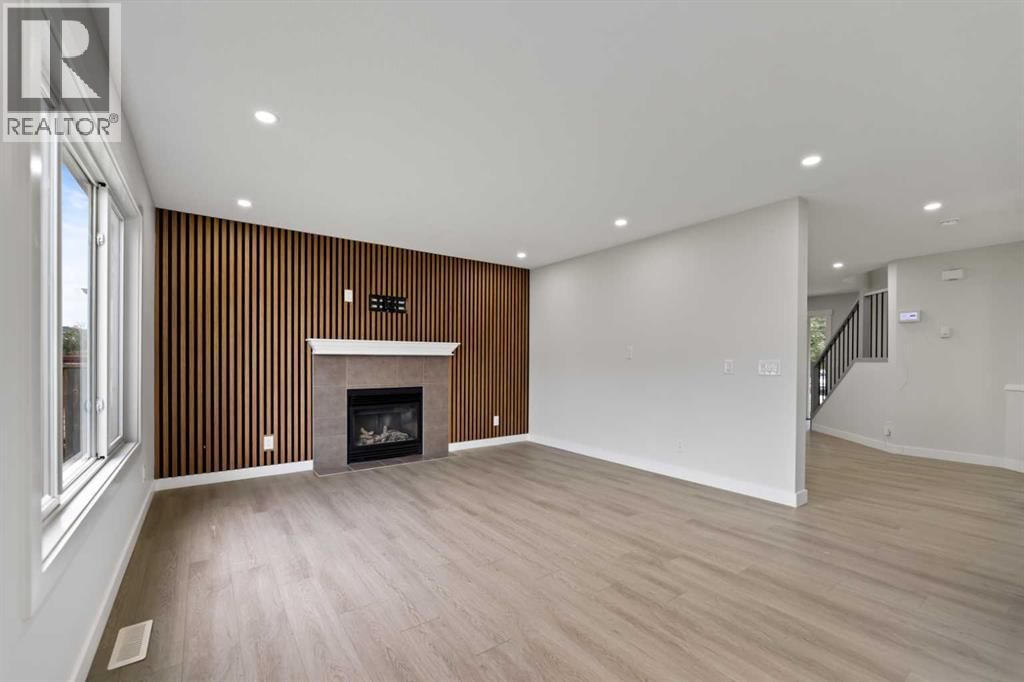 81 SADDLECREST GREEN NORTHEAST Image 17