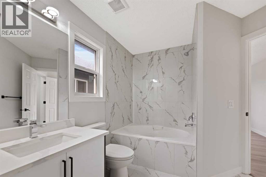 81 SADDLECREST GREEN NORTHEAST Image 23