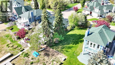 Image #1 of Commercial for Sale at Marina Bay, Sylvan Lake, Alberta