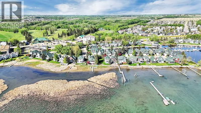 Image #1 of Commercial for Sale at Marina Bay, Sylvan Lake, Alberta