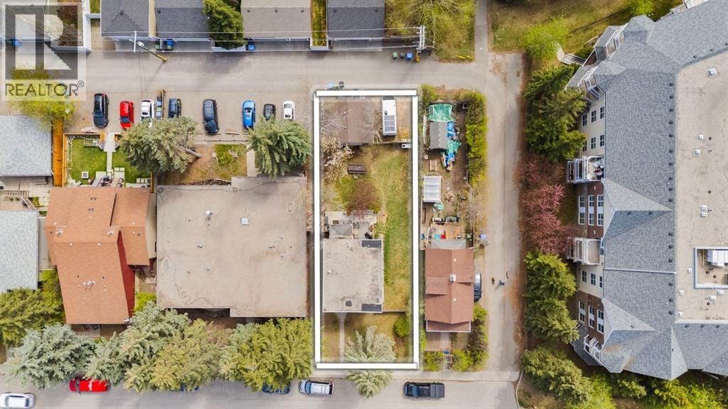 2125 36 AVENUE SOUTHWEST Image 3