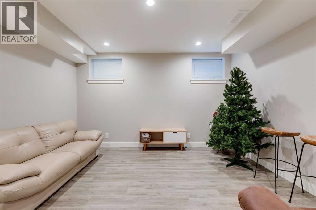 75 MASTERS RISE SOUTHEAST Image 30