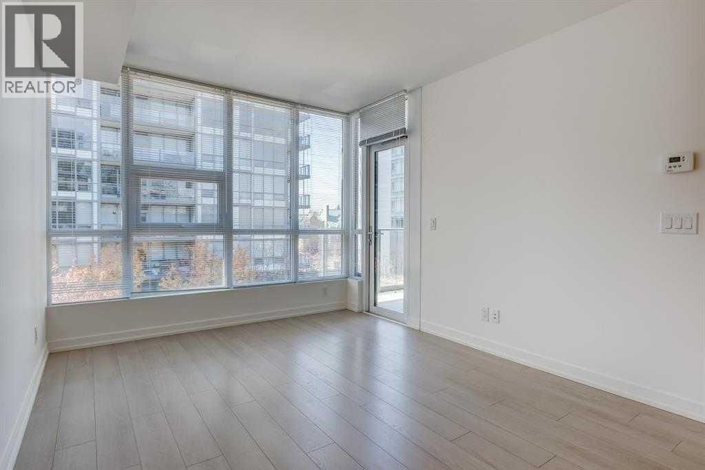 51 WATERFRONT MEWS SOUTHWEST Image 11