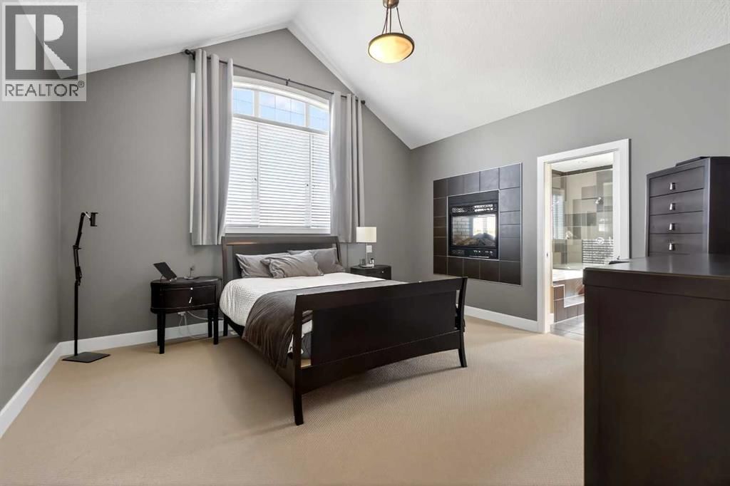 106 MONTENARO CRESCENT Image 12