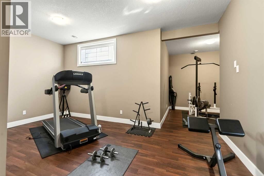 106 MONTENARO CRESCENT Image 20