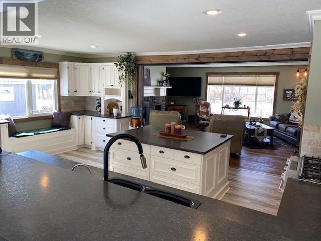 309 PARK STREET Image 23