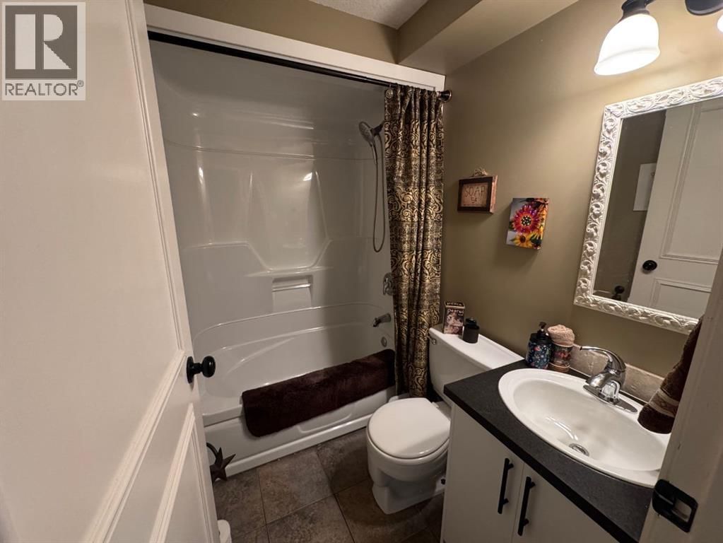 309 PARK STREET Image 35