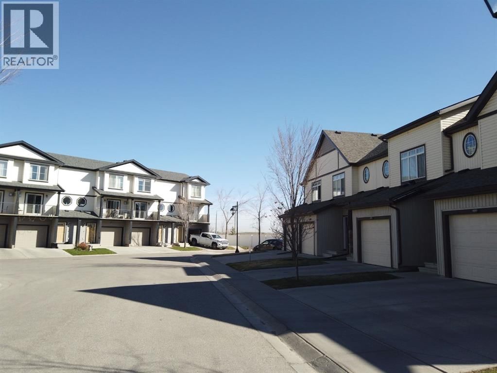 337 COPPERPOND Landing property photo
