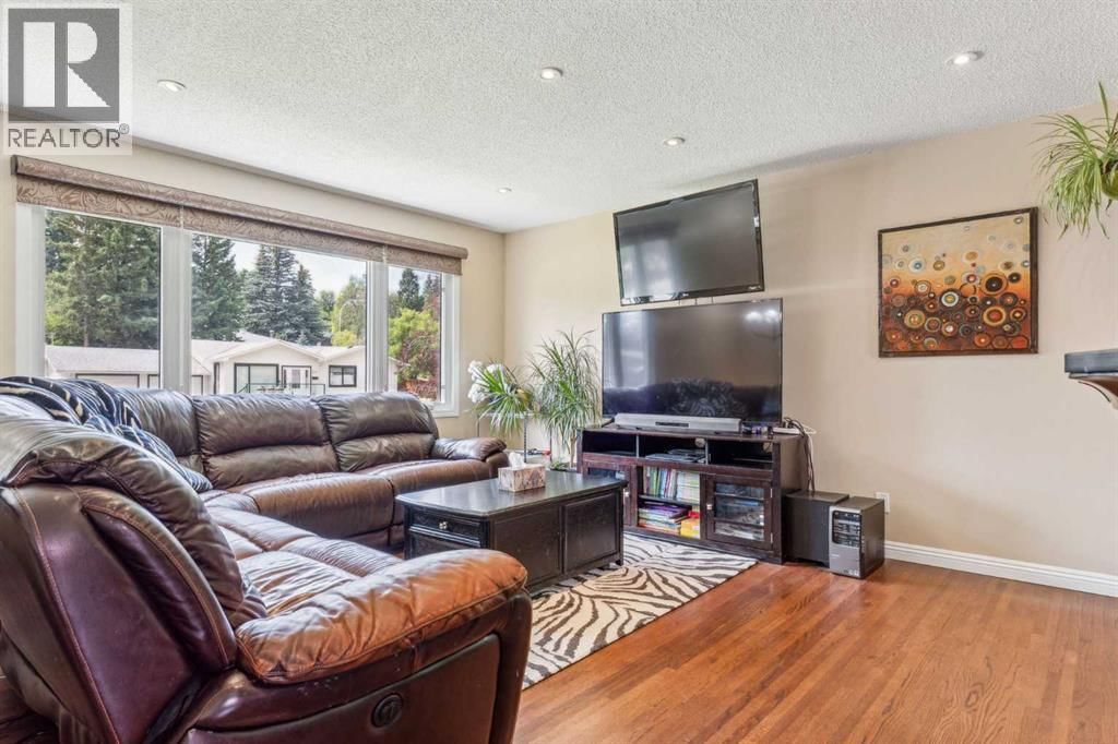 320 Haddon Road property photo