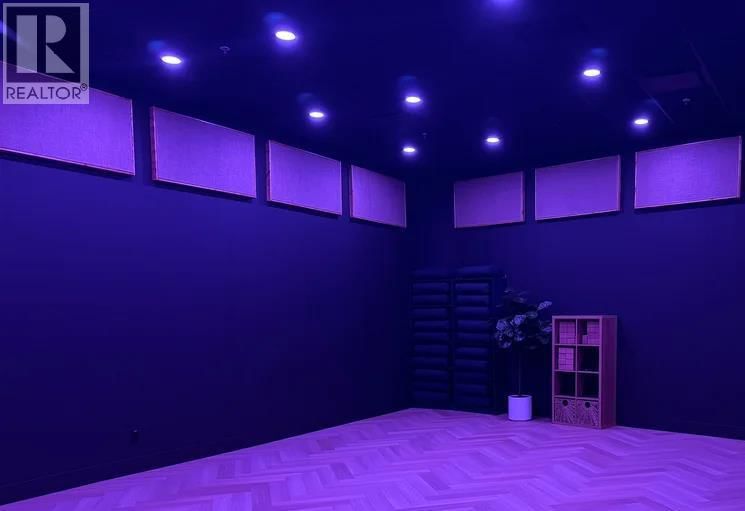 125 OAKMOOR CIRCLE SOUTHWEST Image 19