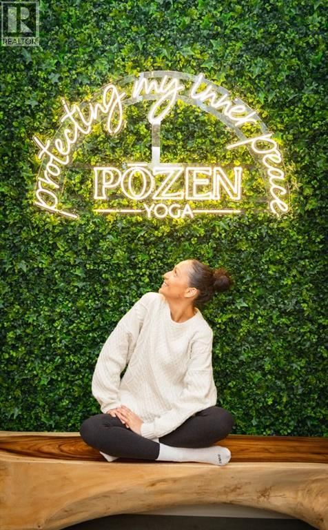 125 OAKMOOR CIRCLE SOUTHWEST Image 37