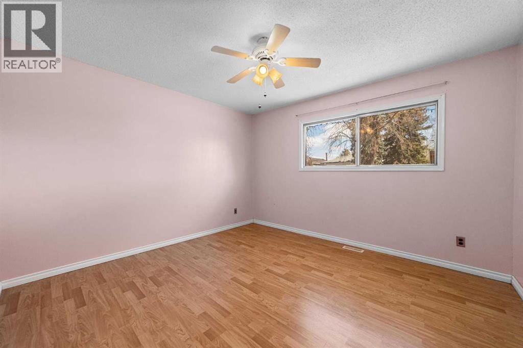 4909 51 STREET Image 11