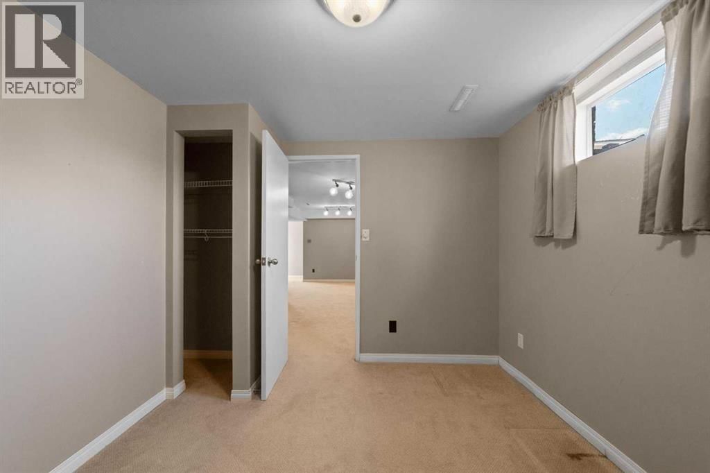 4909 51 STREET Image 19