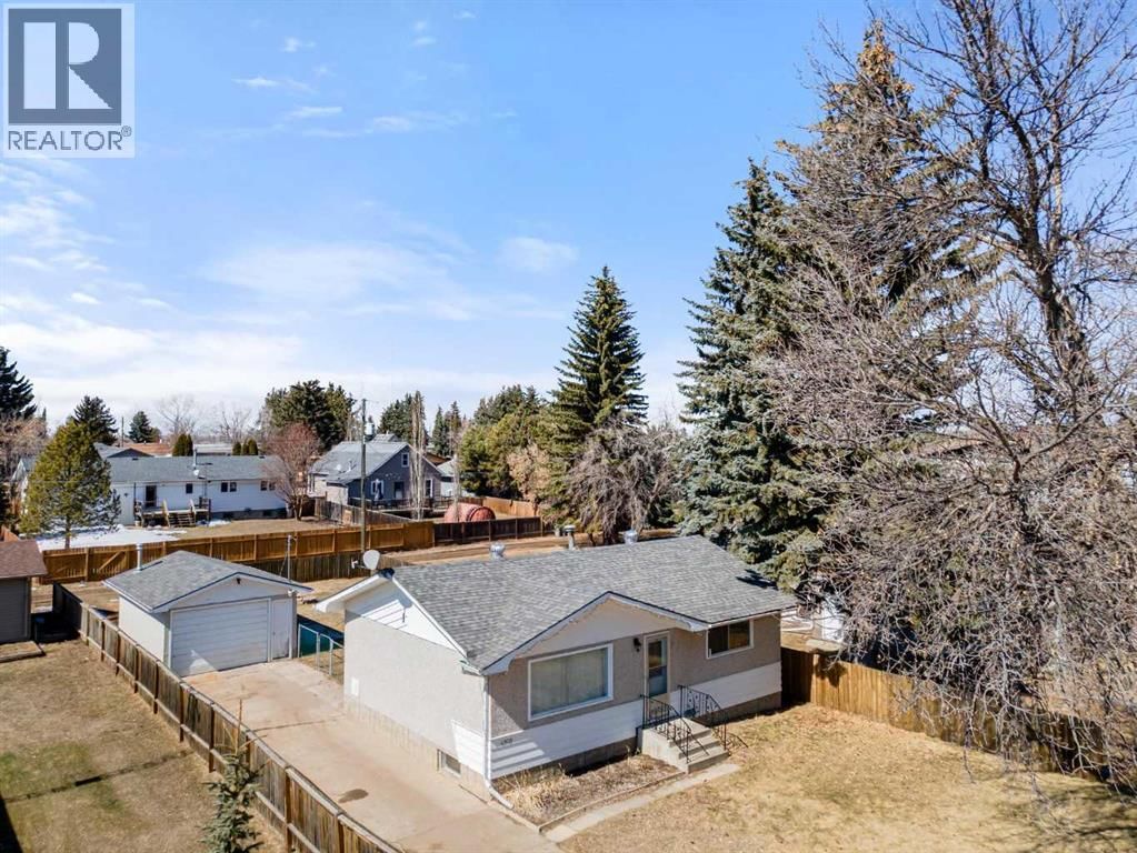 4909 51 STREET Image 3