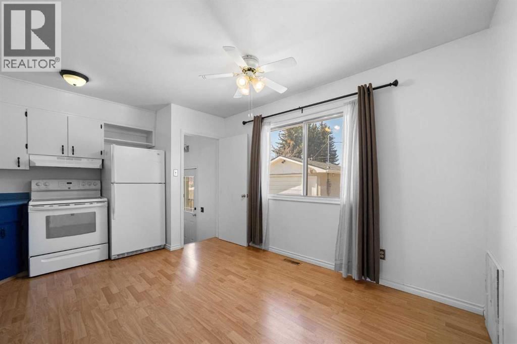 4909 51 STREET Image 6