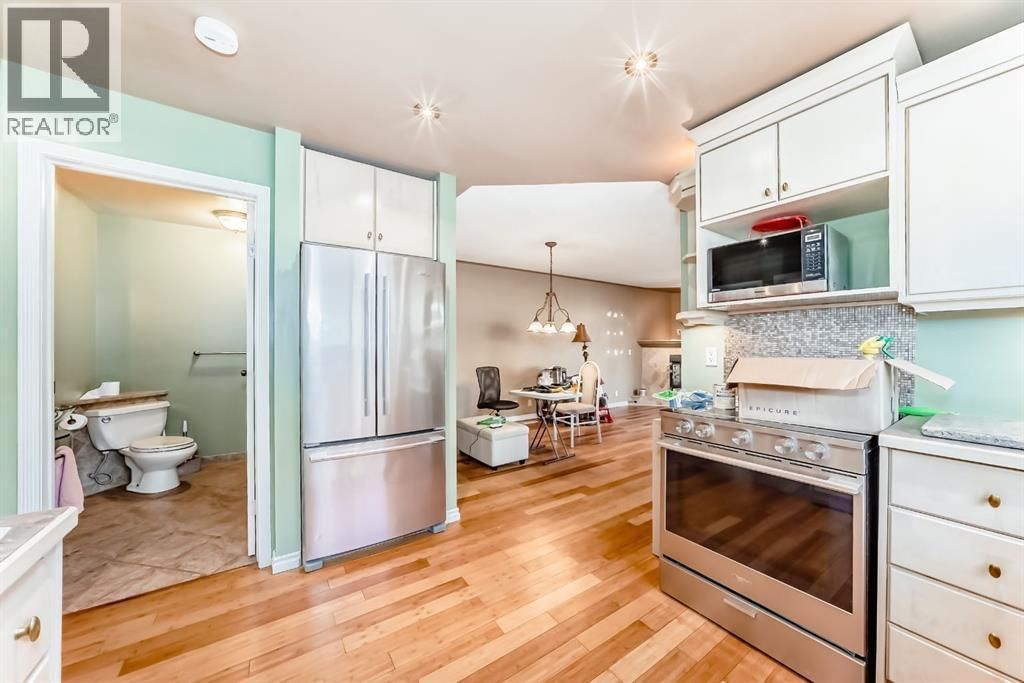 274 TEMPLEVIEW WAY NORTHEAST Image 12