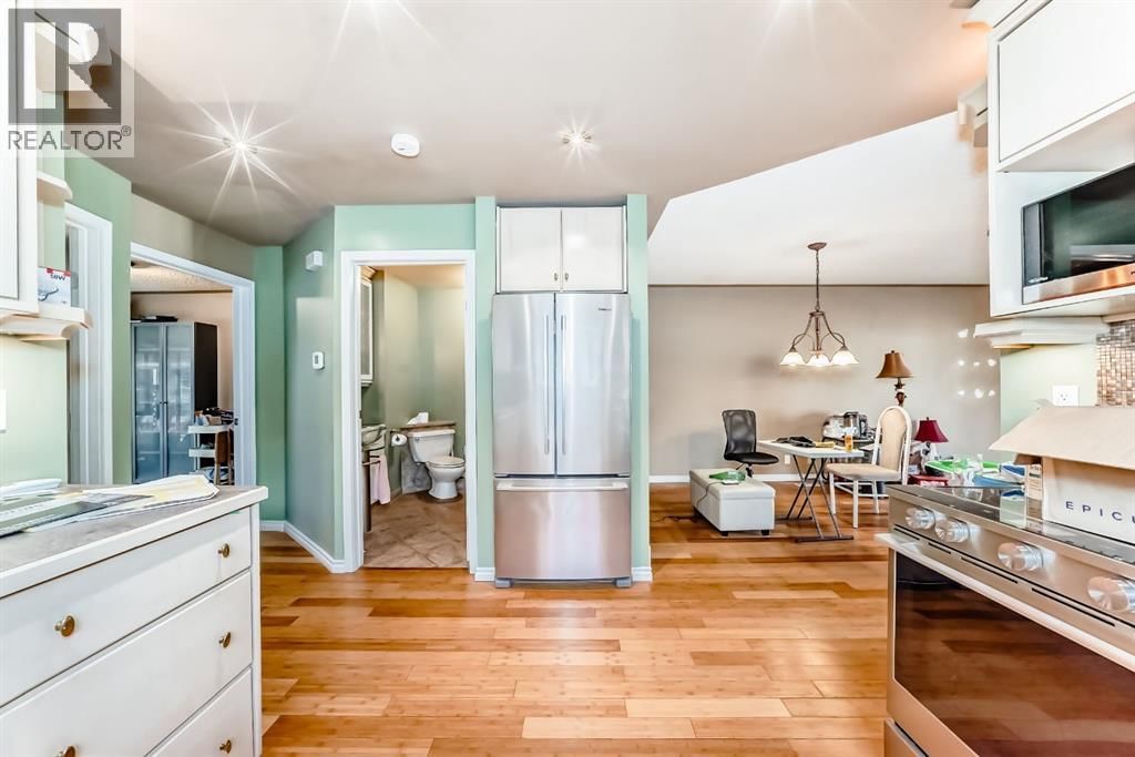 274 TEMPLEVIEW WAY NORTHEAST Image 13