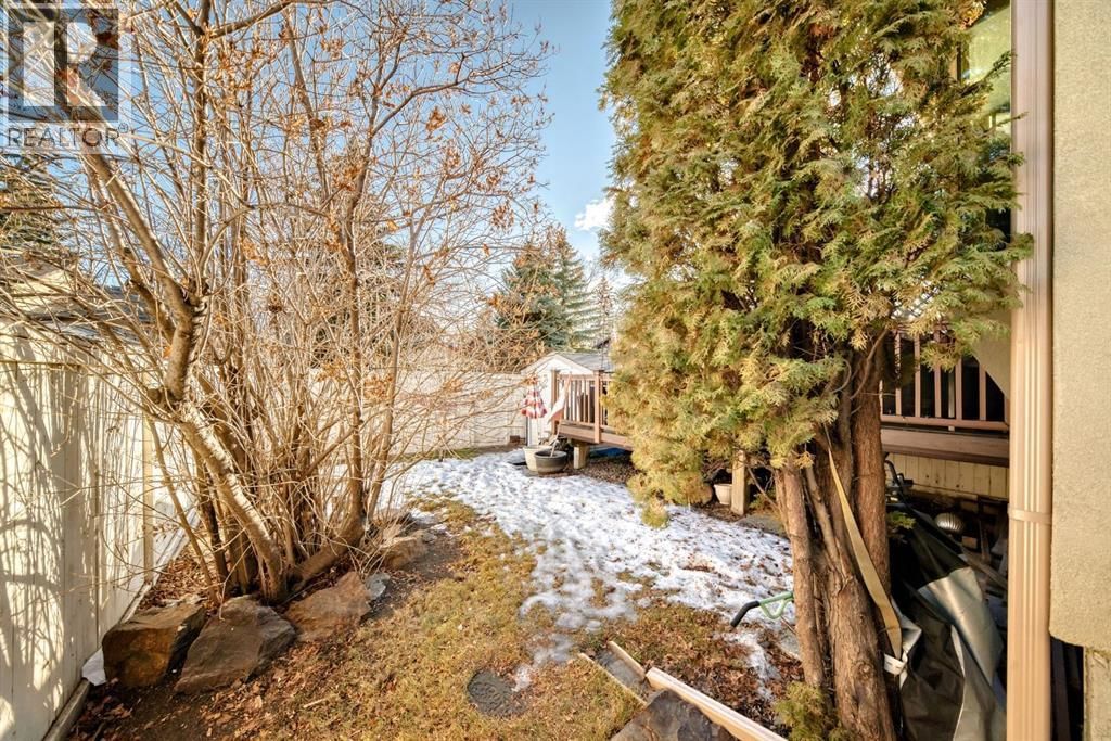 274 TEMPLEVIEW WAY NORTHEAST Image 36