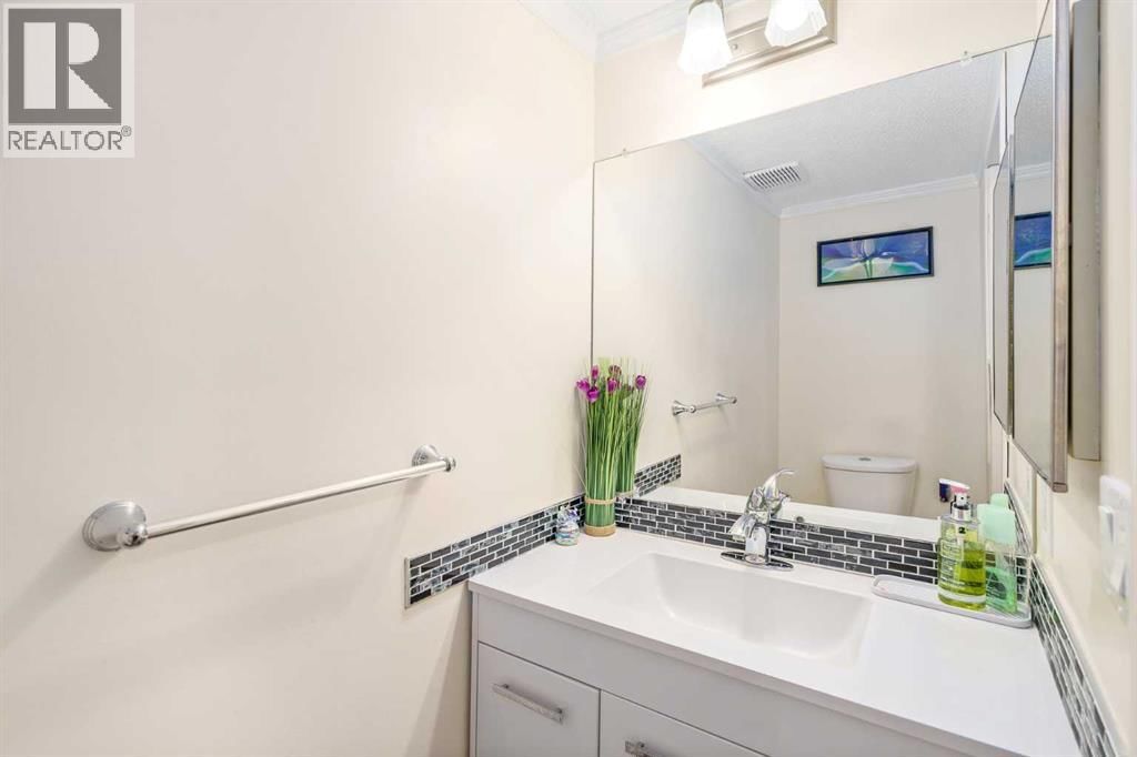 43 MILLRISE CRESCENT SOUTHWEST Image 19