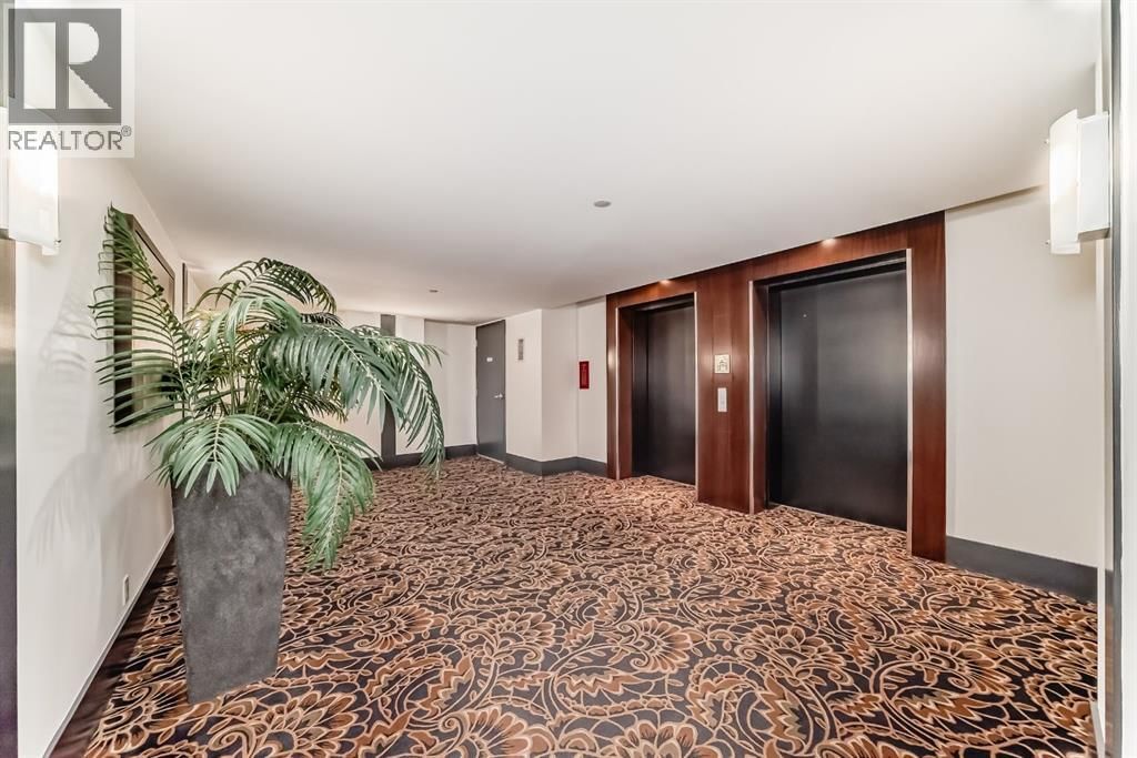 922 5 Avenue property photo