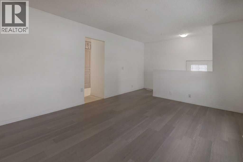 27 Castleglen Road property photo