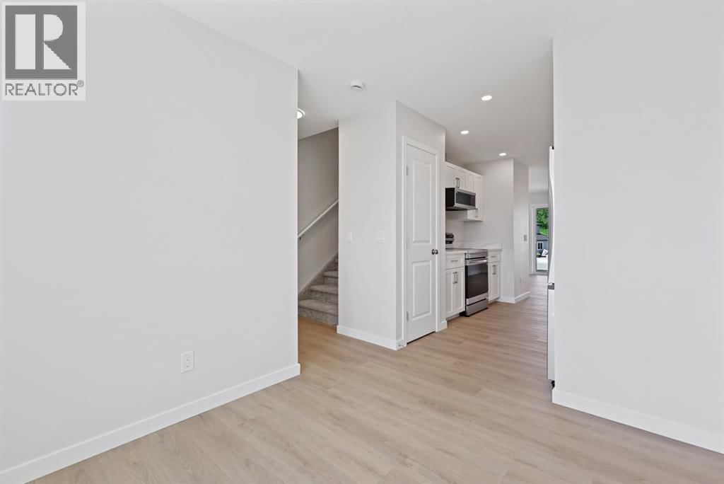 5 VALAROSA PARK Image 14