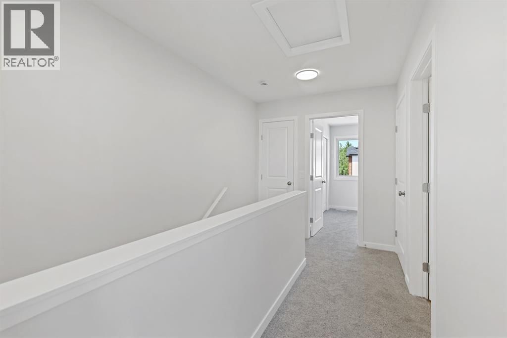 5 VALAROSA PARK Image 15