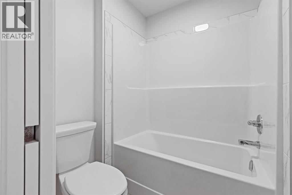 5 VALAROSA PARK Image 19