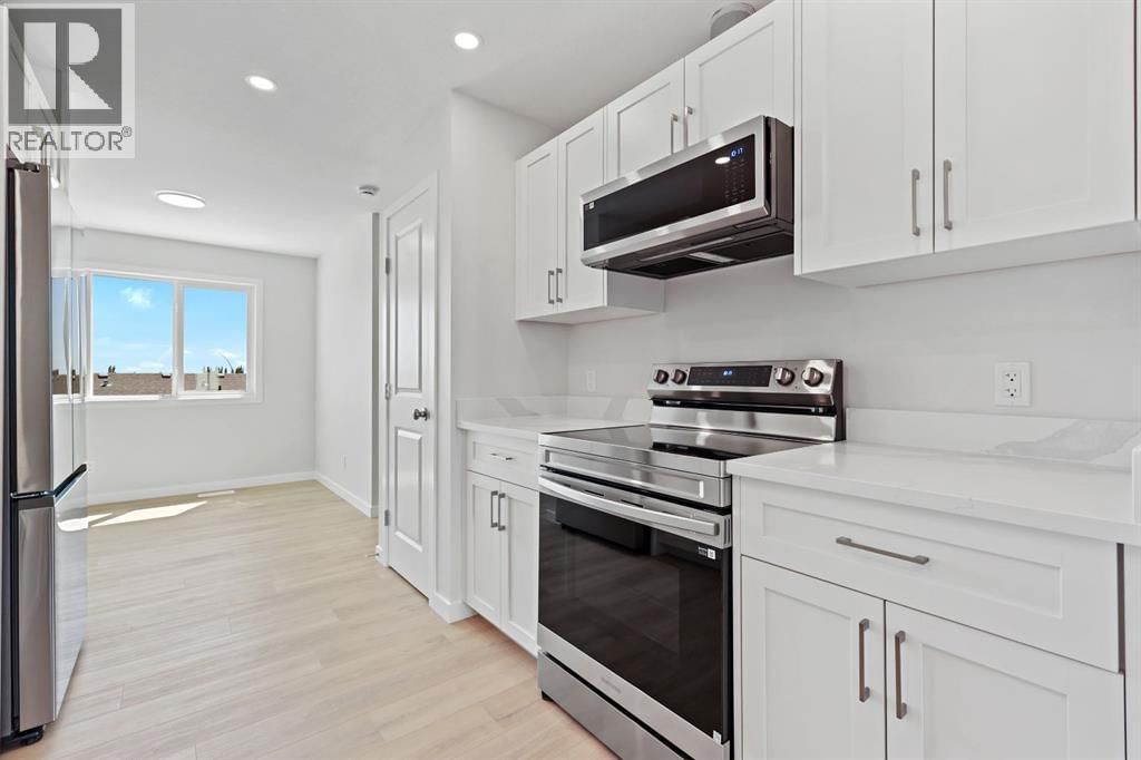 5 VALAROSA PARK Image 6