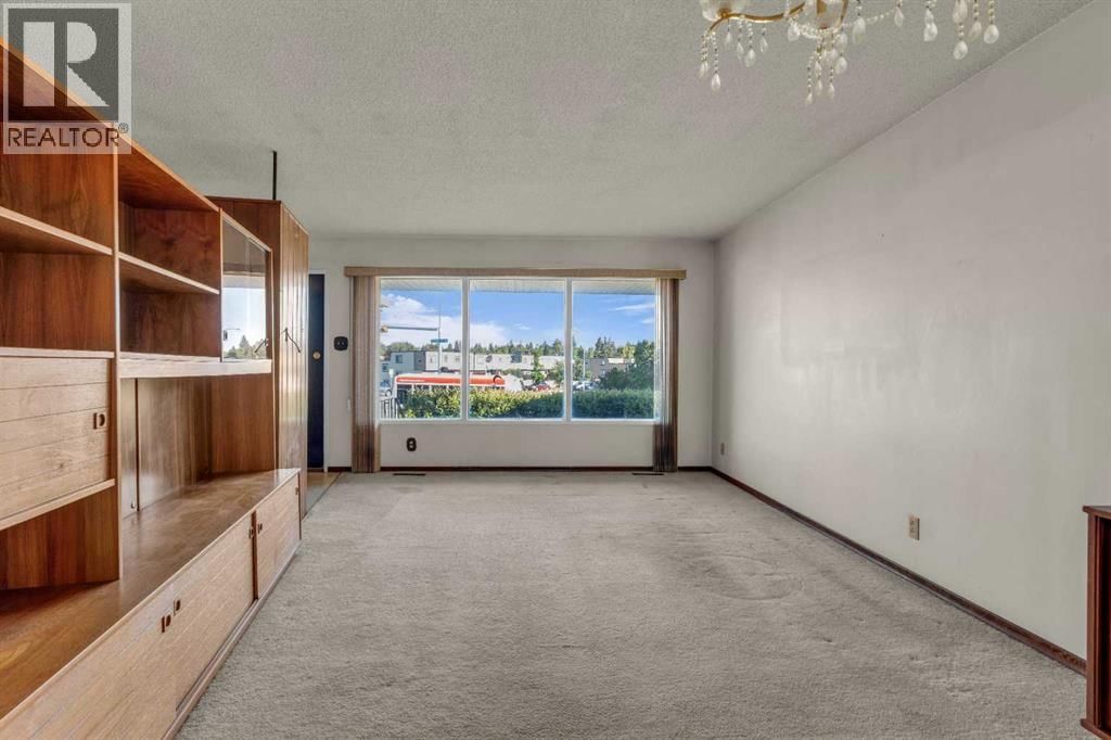 4511 RICHMOND ROAD SOUTHWEST Image 8