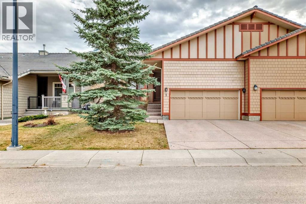 5 Bridle Estates Road property photo