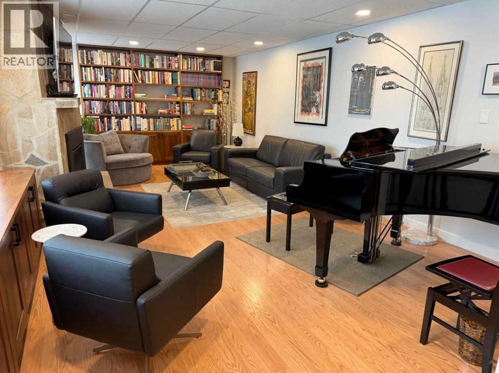 13521 15 AVENUE Image 33