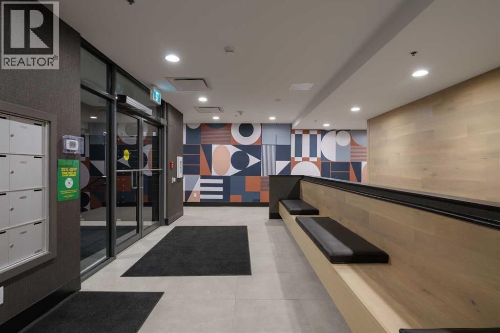 123 4 STREET NORTHEAST Image 38