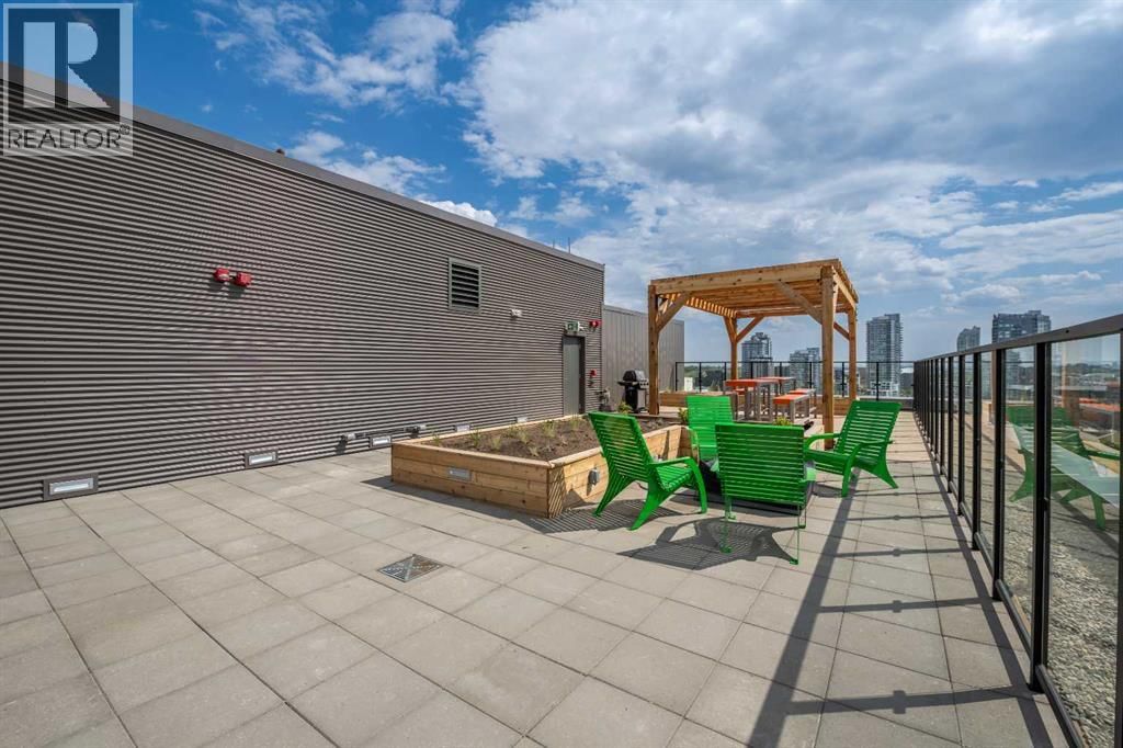 123 4 STREET NORTHEAST Image 39